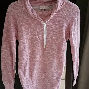 Crowl Neck maternity sweater